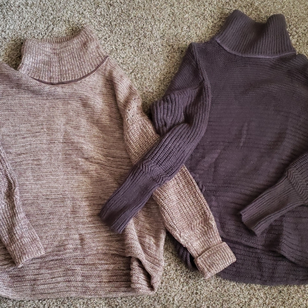 Vera Wang sweaters